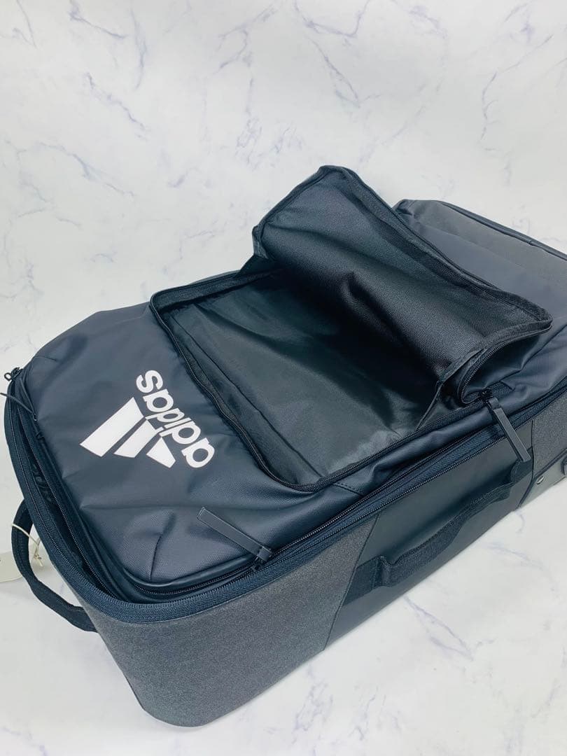 【未使用タグ付】adidas トローリーバック キャリーケース CY6056