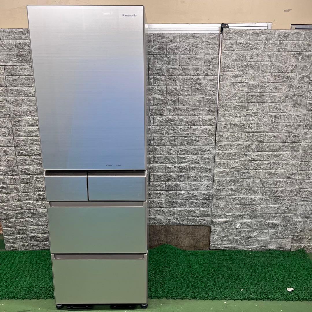 650 人気デザイン　冷蔵庫　大型　右開き　400L強　美品　自動製氷機