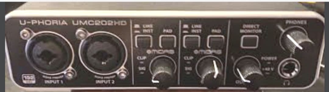 behringer U-PHORIA UMC202HDオーディオインターフェース