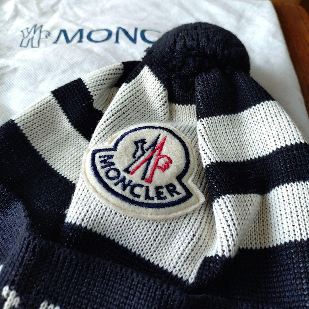 モンクレール MONCLER ニット帽・ワッチ　ブラック ボーダー ポンポン付