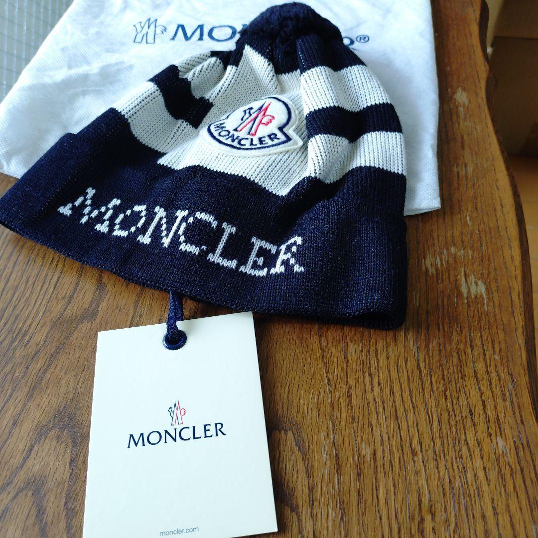 モンクレール MONCLER ニット帽・ワッチ　ブラック ボーダー ポンポン付