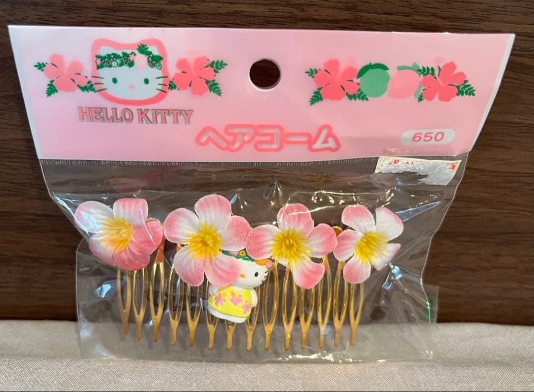 トロピカル　ハローキティ　サンリオ　平成レトロ　ヘアコーム　マスコット　激レア