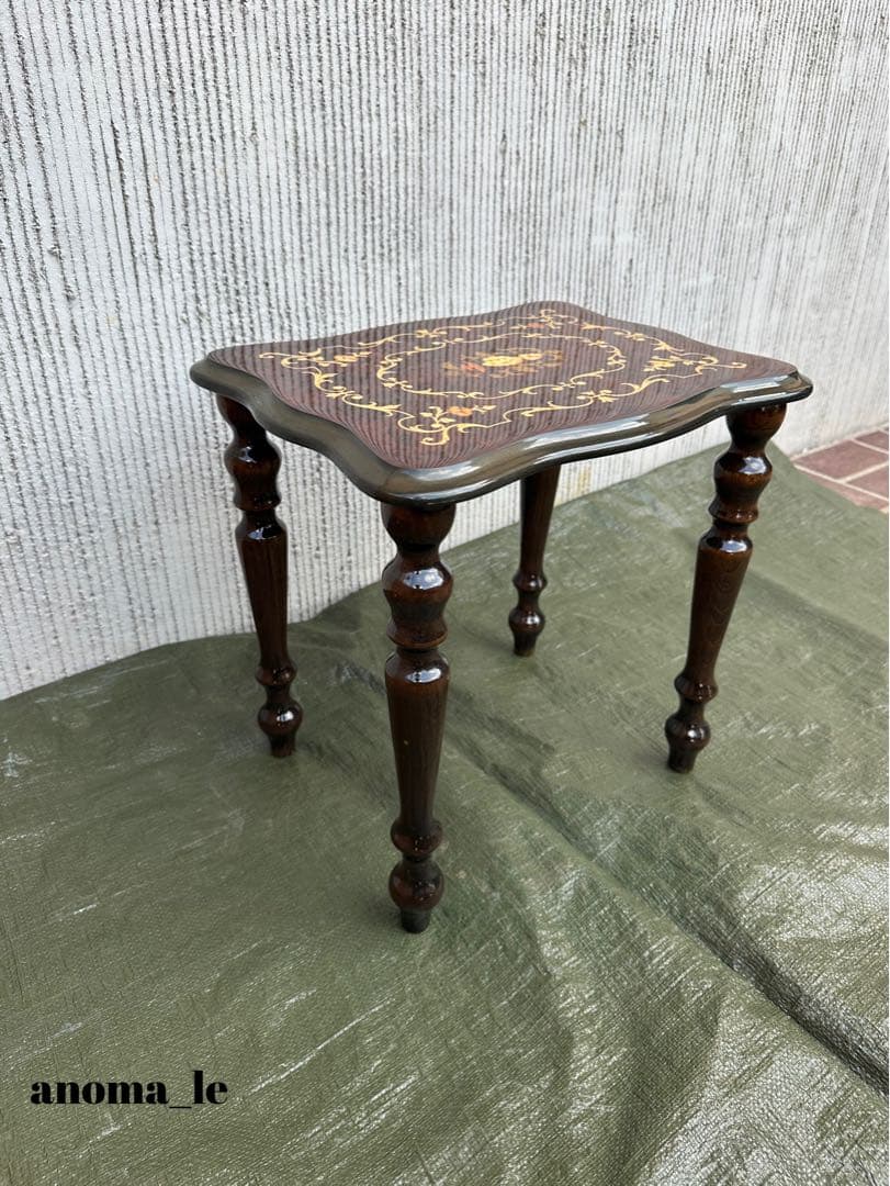 【サイドテーブル】イタリア　象嵌細工　花台　飾り台　オケージョナル　インテリア◎