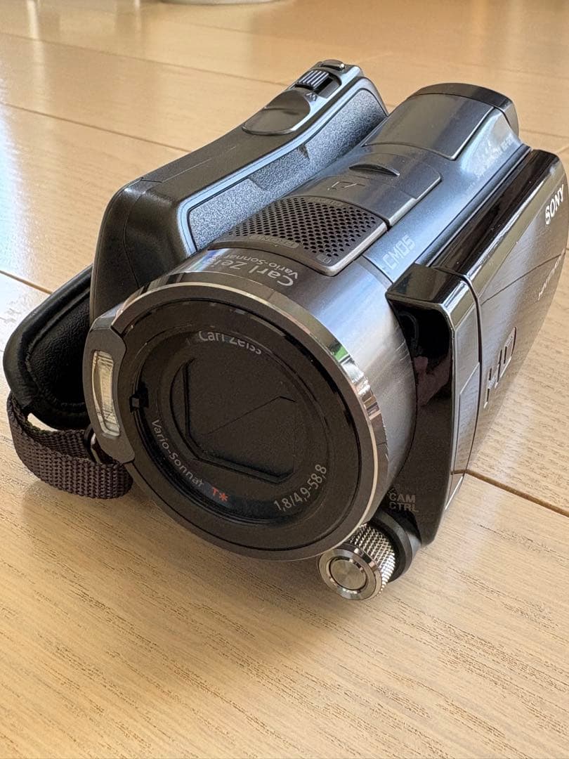 SONY HDR-SR12 フルハイビジョン　ナイトビジョン　ビデオカメラ