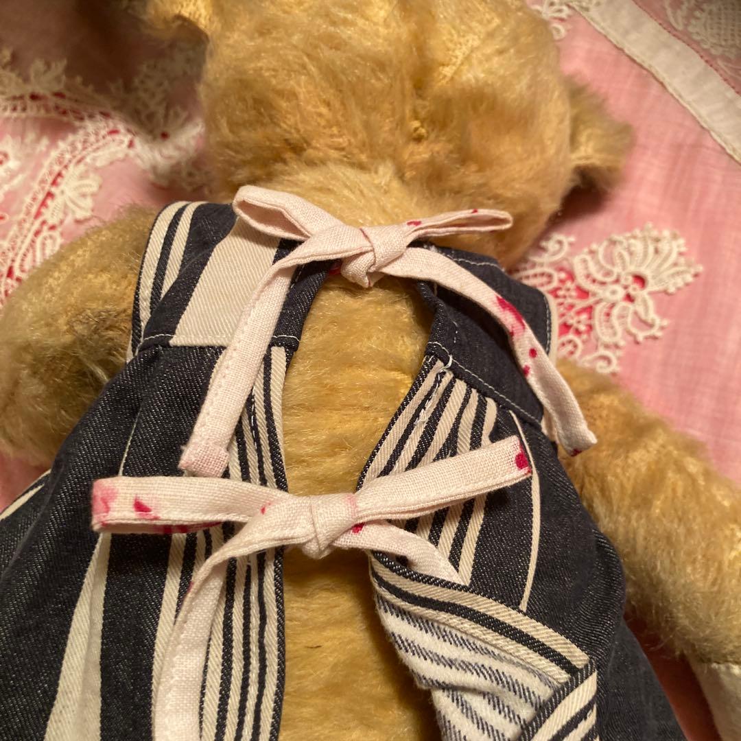 ストライプドレスのテディベア