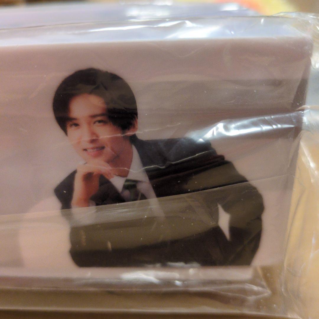 nepia 目黒蓮 写真入り ティッシュケース