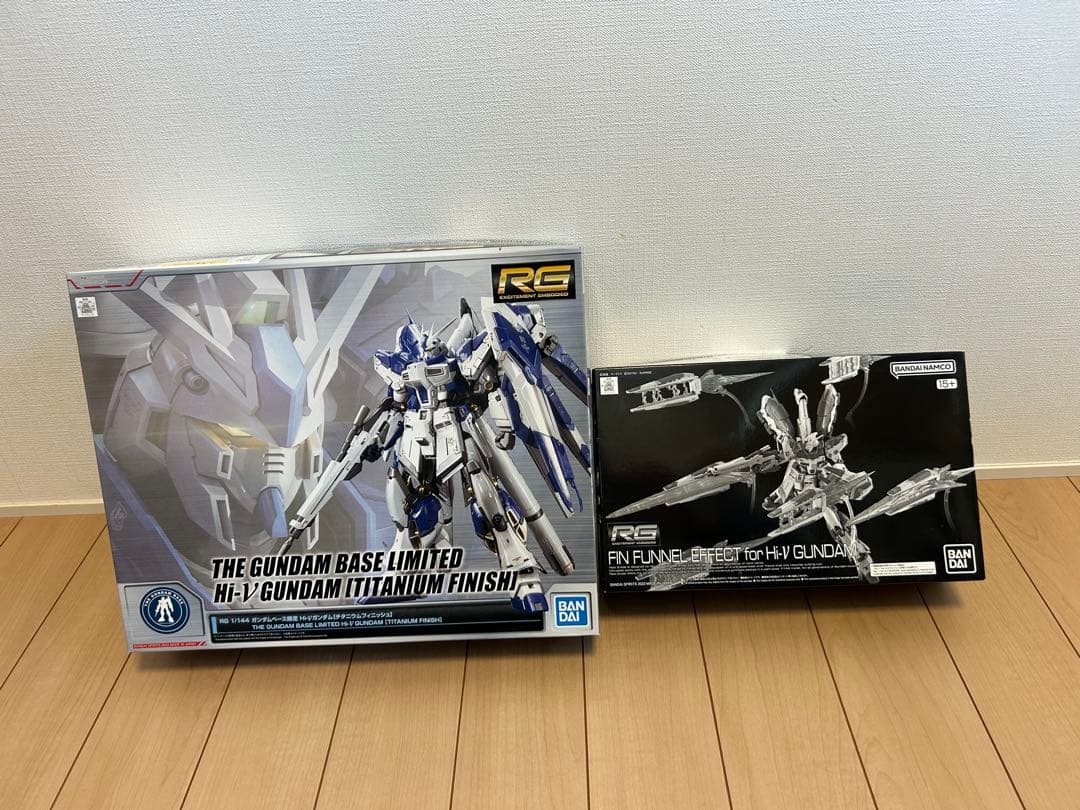 【更に更に値下げ中】Hi-ν ガンダム　チタニウムフィニッシュ&フィンファンネル