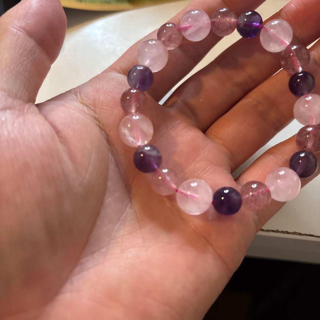 アメジスト、ローズクオーツ、ストロベリークオーツでスーパーセブンたんみたいなの！