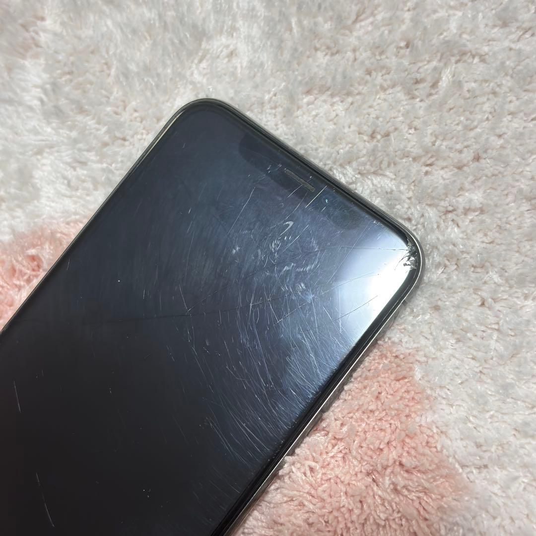 iPhone X、256GB、ヒビあり