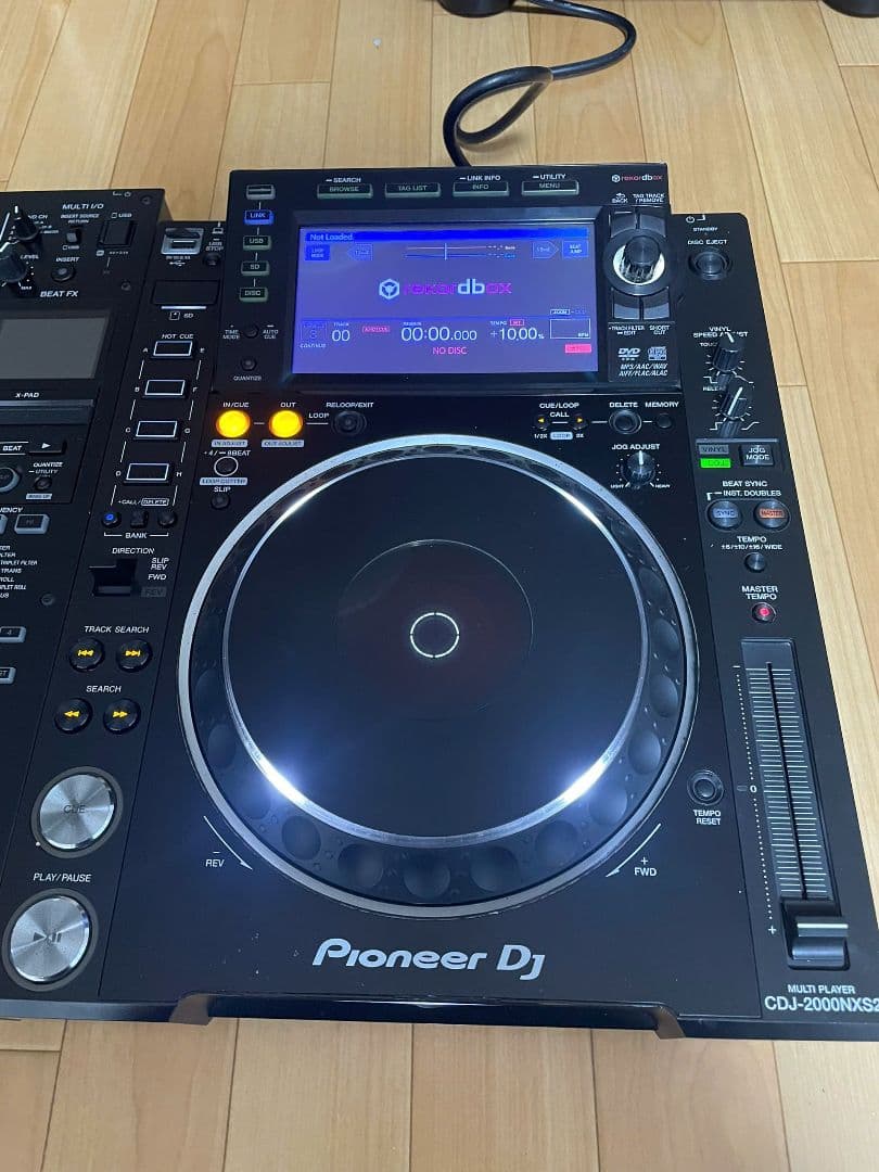 CDJ-2000NXS2 x 2台