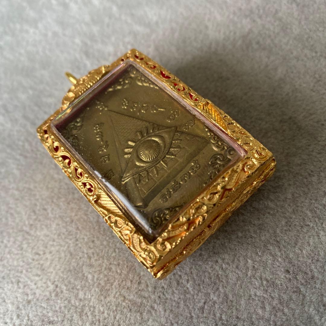 プラクルアン 偉大なる阿羅漢の眼 LPカオヘン師 超レア品 金運 守護 御守り