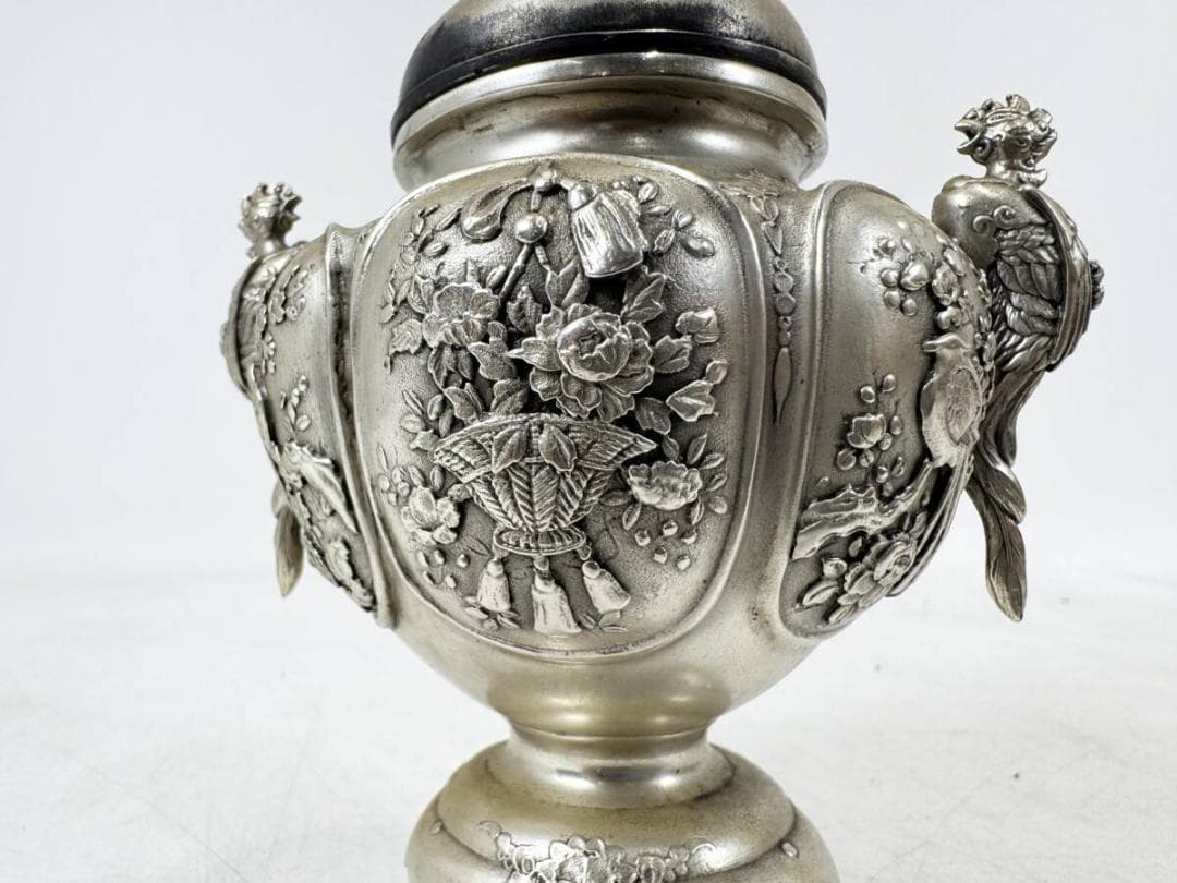 稀少　香炉　銀製品　精密彫　双鶴花鳥三足香炉　骨董　古美術　茶道具　古道具