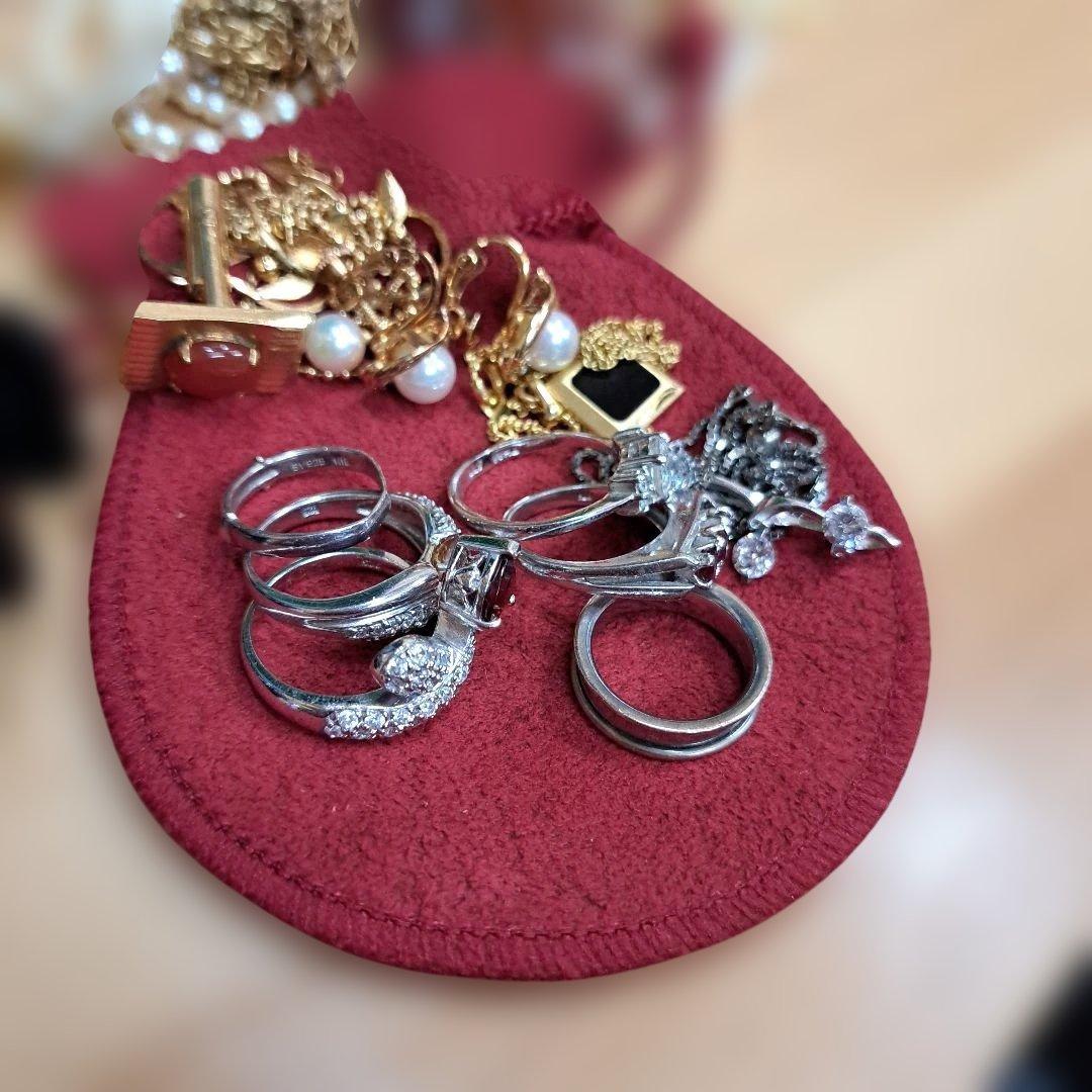 アクセサリーセットとRay-Ban　目玉商品