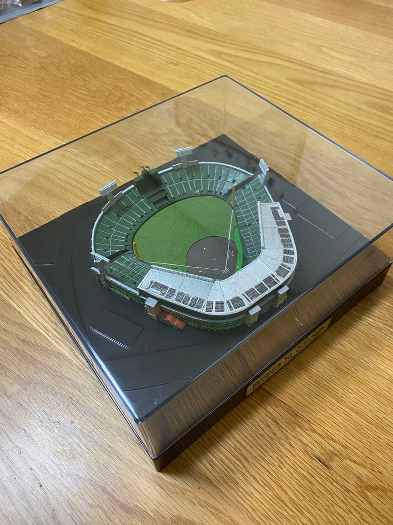 阪神甲子園球場 100周年記念ミニチュアジオラマ＆ パーカーLサイズ+オマケ付き