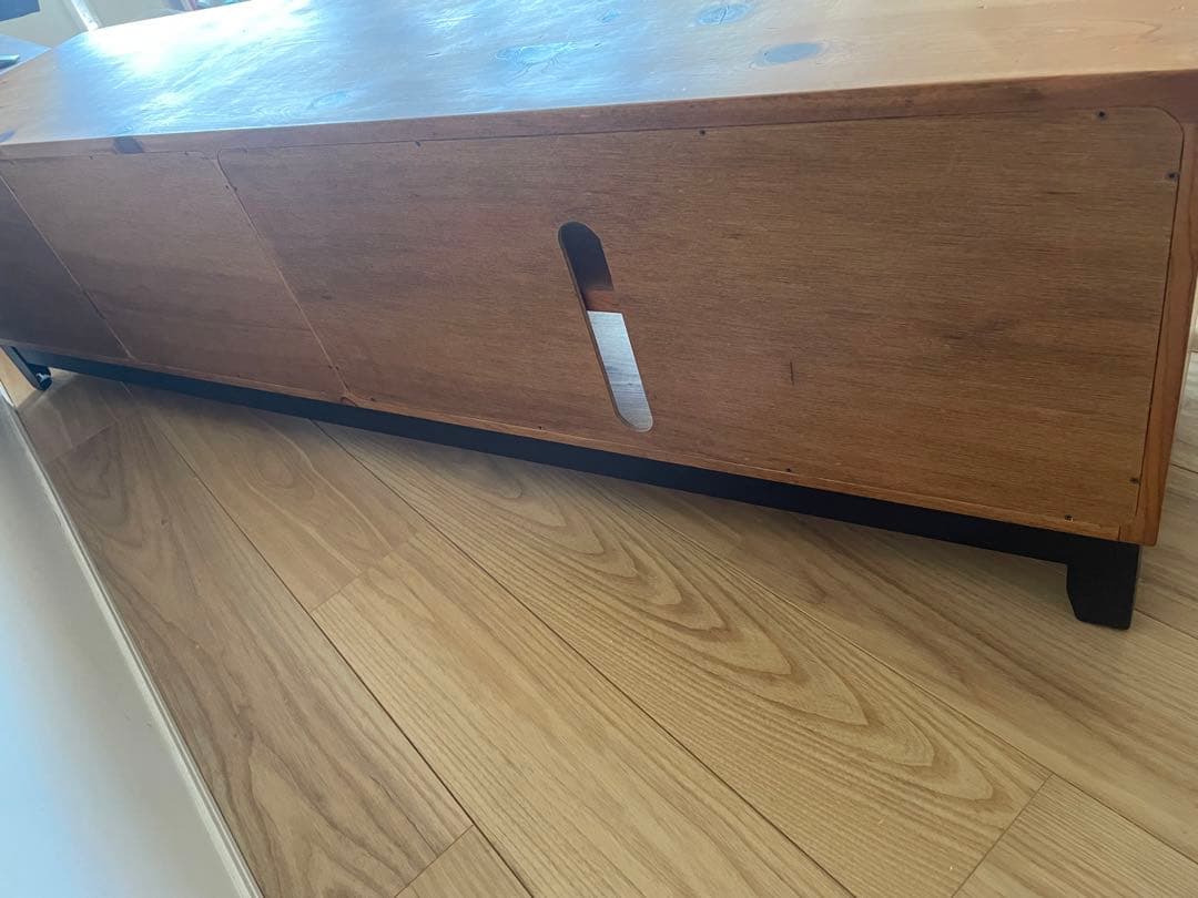 木製テレビ台 ガラス扉付き 4引き出し　アイアン