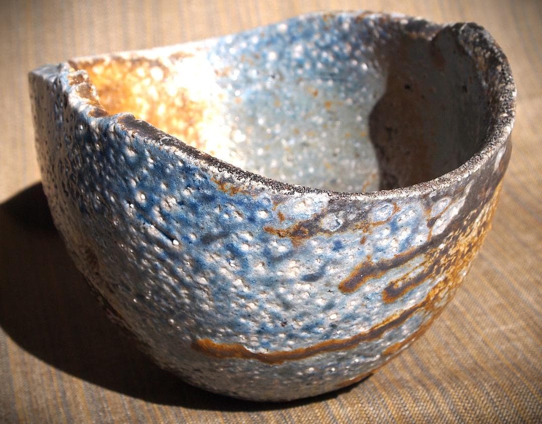 人気作家★大岩智之【師：隠崎隆一】★黒備前茶碗★共箱★コバルト