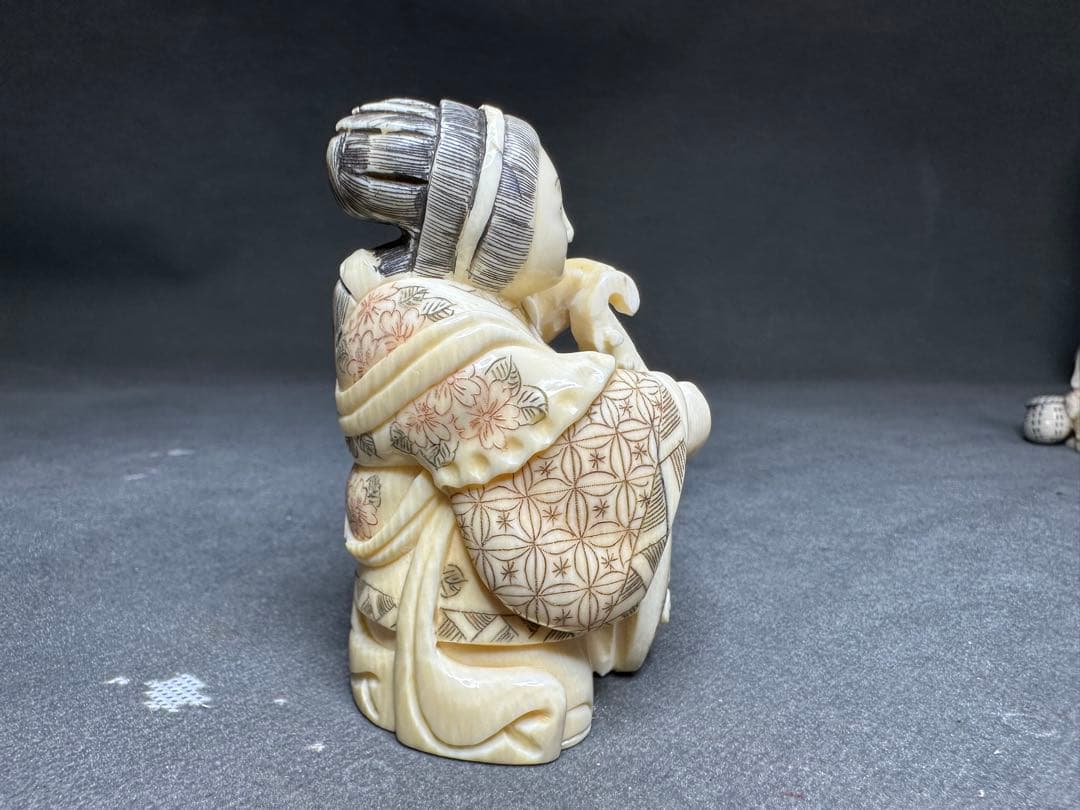 極上　天然素材　七福神　置物　根付　　アンティーク　和彫　骨董　飾り物　古美術品