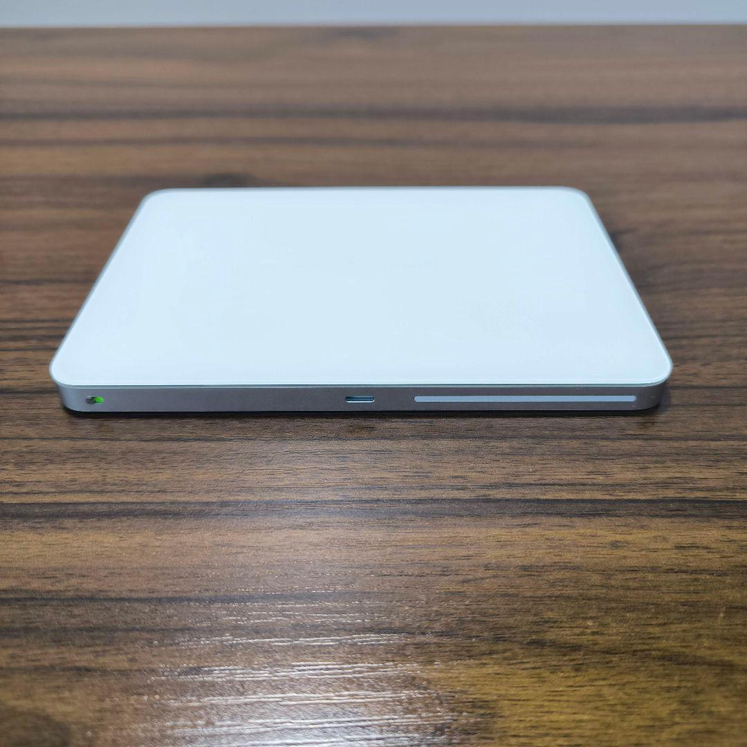 Magic Keyboard Touch ID、Magic Trackpad 3