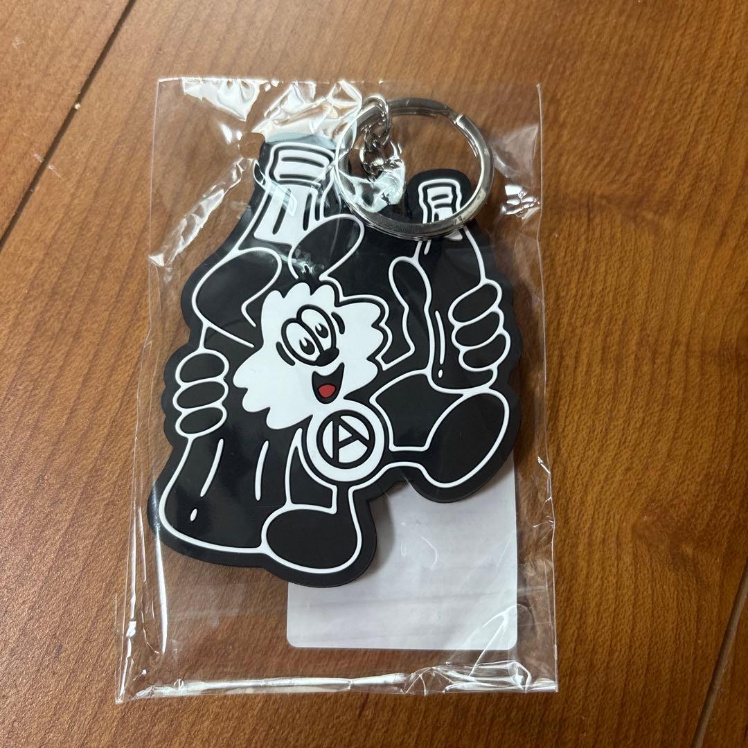 Coca-Cola X Fes 2025 限定アイテム　キーホルダ　ー　トート