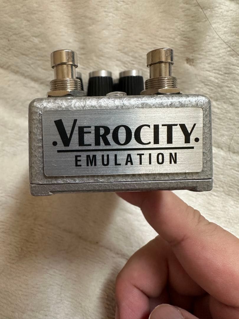 VEROCITY NAMLESS ギターエフェクター