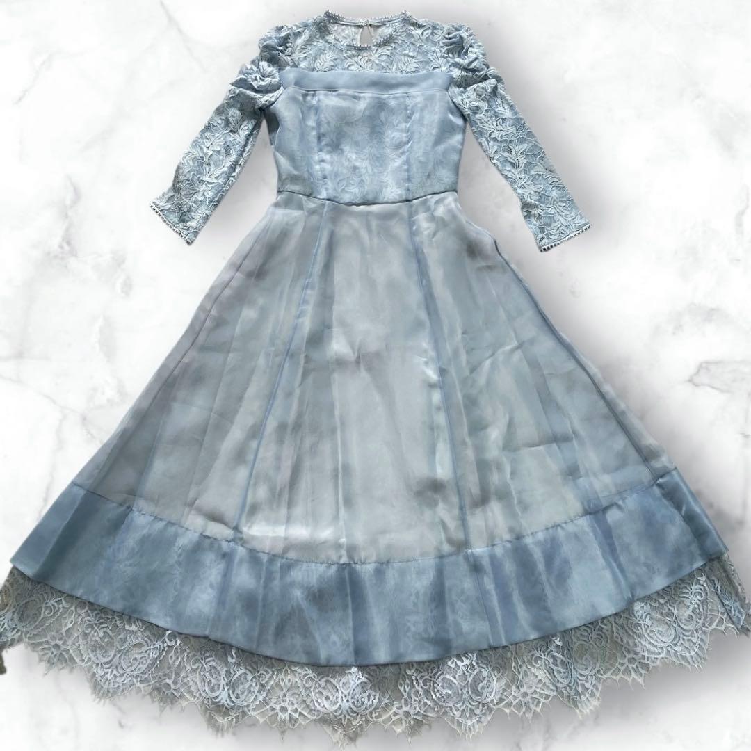 新品タグ付き✨　SNIDEL ボリュームフレアレースドッキングドレス　S