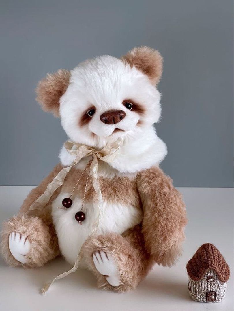 海外作家様作　アートドール　白いパンダ