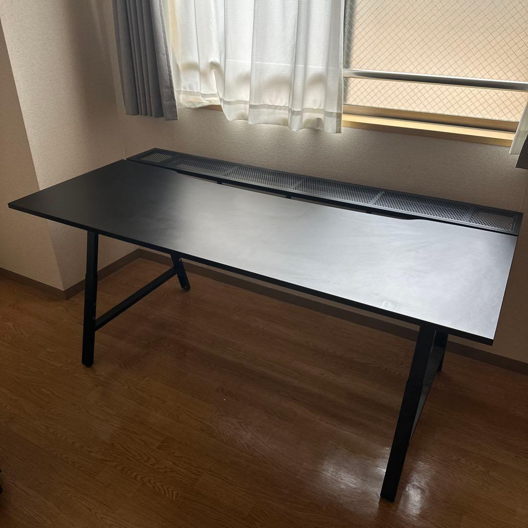 UTESPELARE ウーテスペラレ ゲーミングデスク