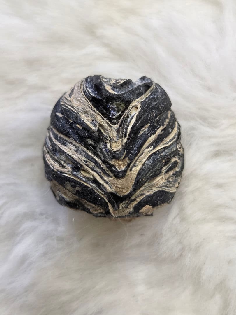 017　蜻蛉玉　枯れた感じ波状模様の古い物です！