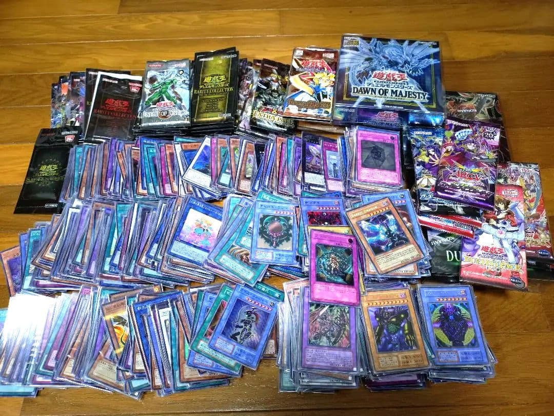 【遊戯王】引退品 スーレア以上 約1500枚 未開封パック 旧レリーフ 初期