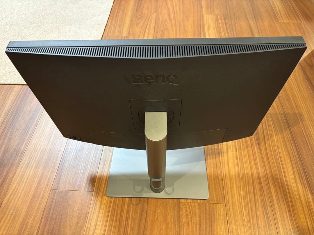 【美品】BenQ AQCOLORシリーズThunderbolt3対応モニター