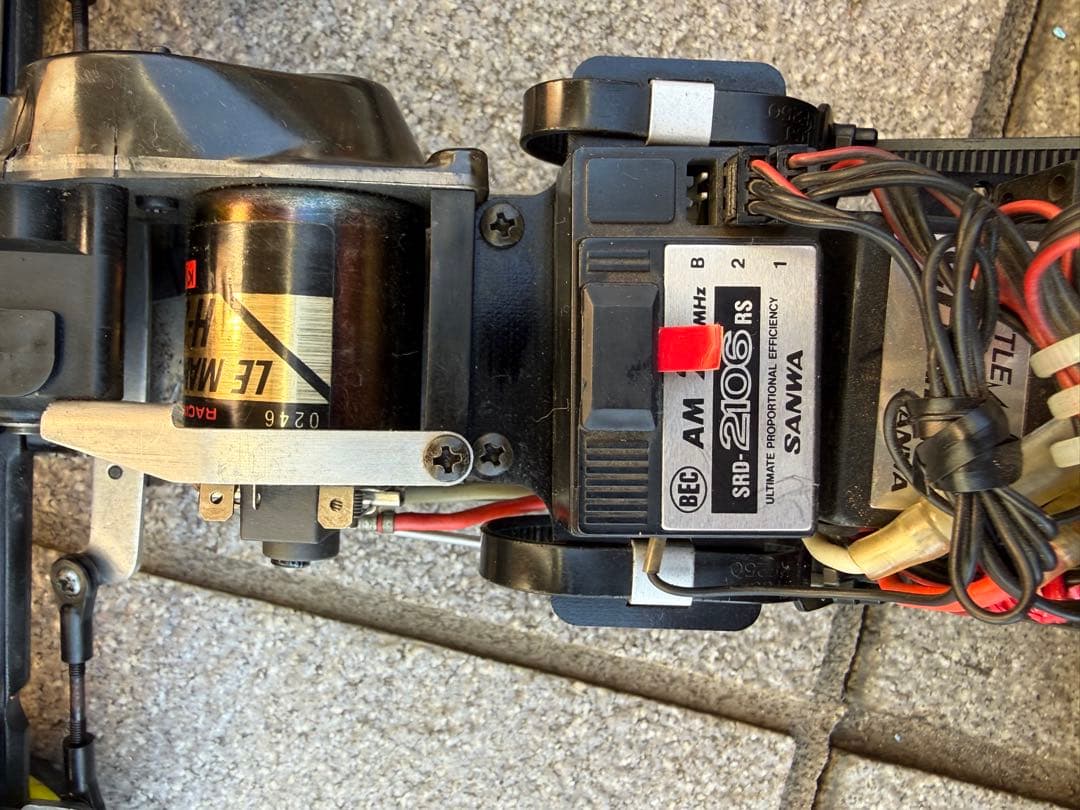 京商ラジコン　KYOSHO MAXXUM FF 1/10 オマケ付き。