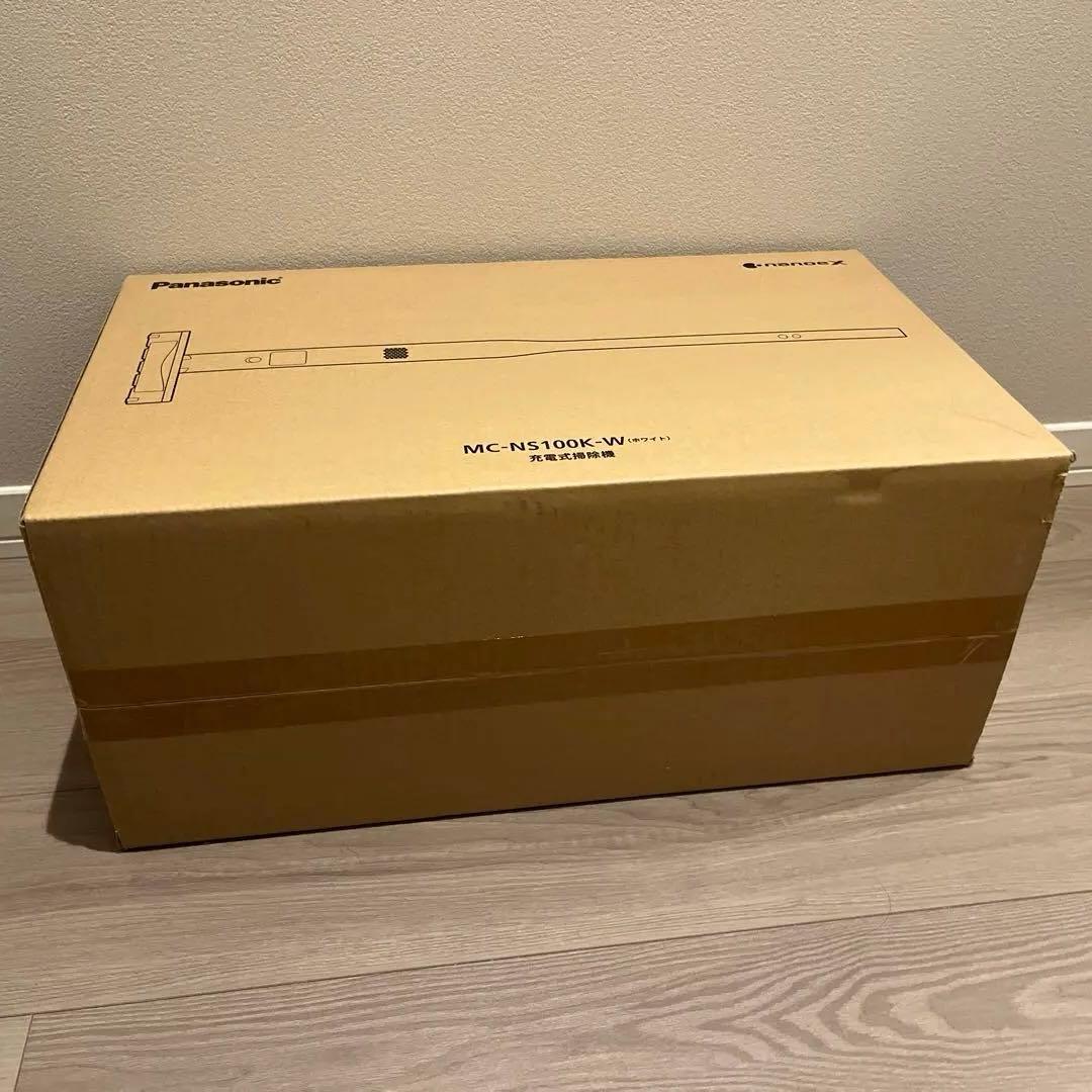 【新品未開封】パナソニック 充電式掃除機 MC-NS100K-W ホワイト