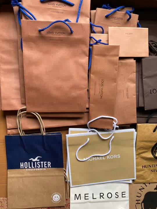 #ルイ　ヴィトン ティフアニー シャネル 等 ブランド 紙袋 130枚セット