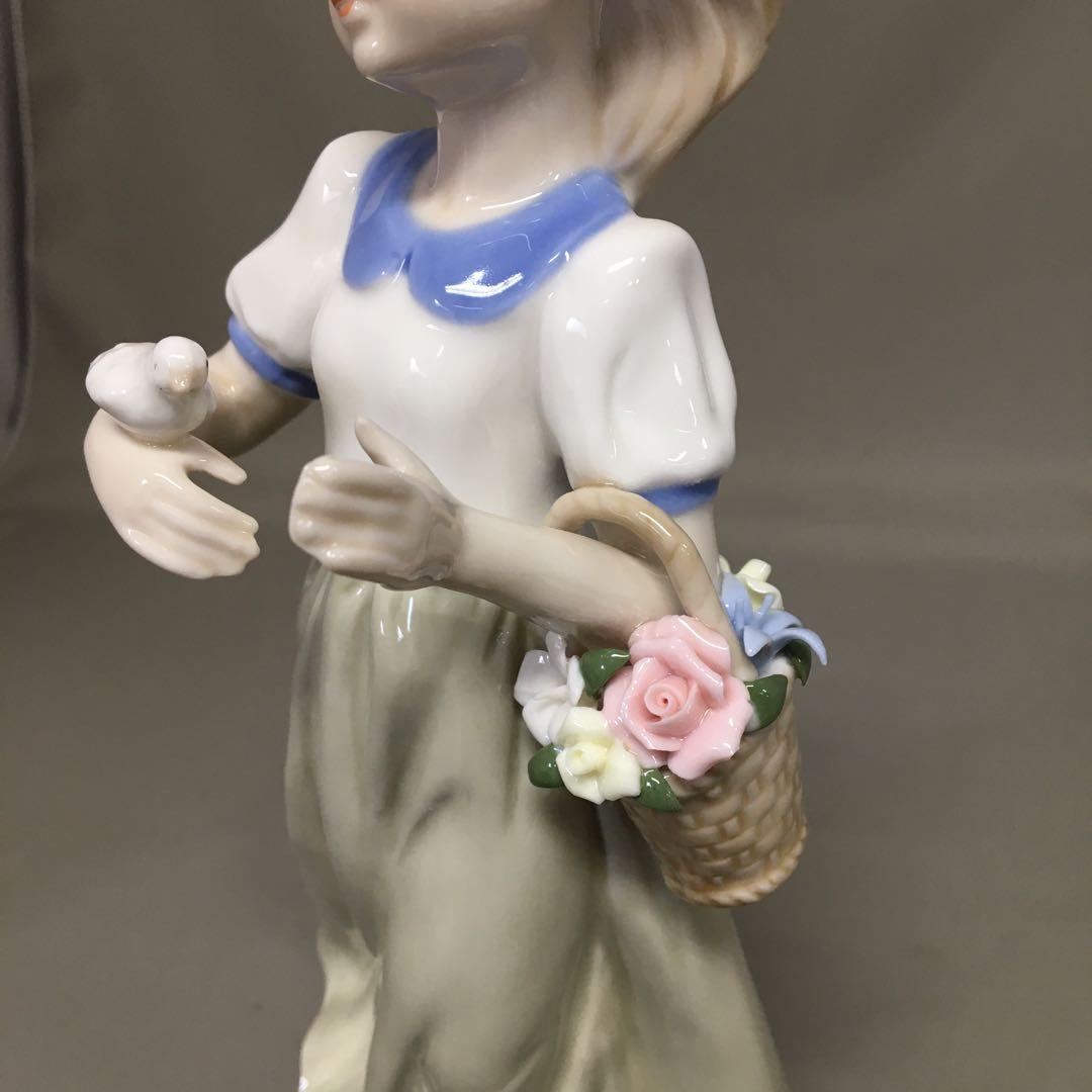 【新品・未使用】 陶磁器　人形　のどか