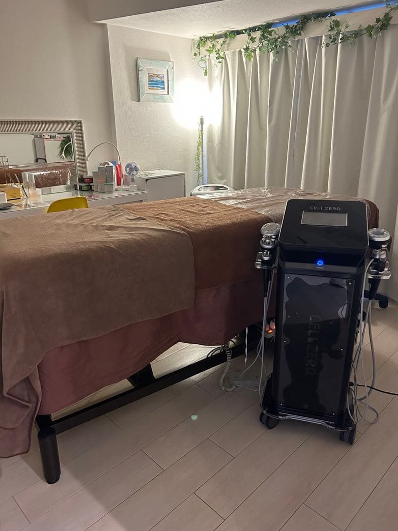 【CELLZERO】セルゼロ キャビ RF EMS サーマナイフ搭載 動作確認済