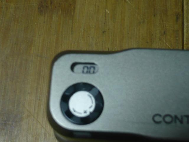 CONTAX T2　チタンクローム　動作品　並上