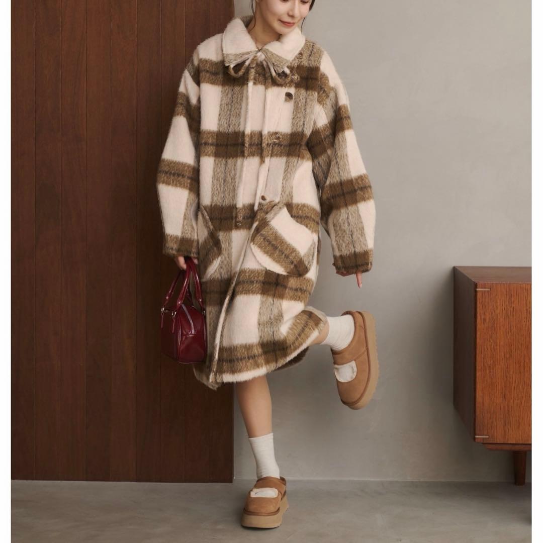 モイテュット　【取り外しリボン付き】シャギーミディ丈コート　ベージュ