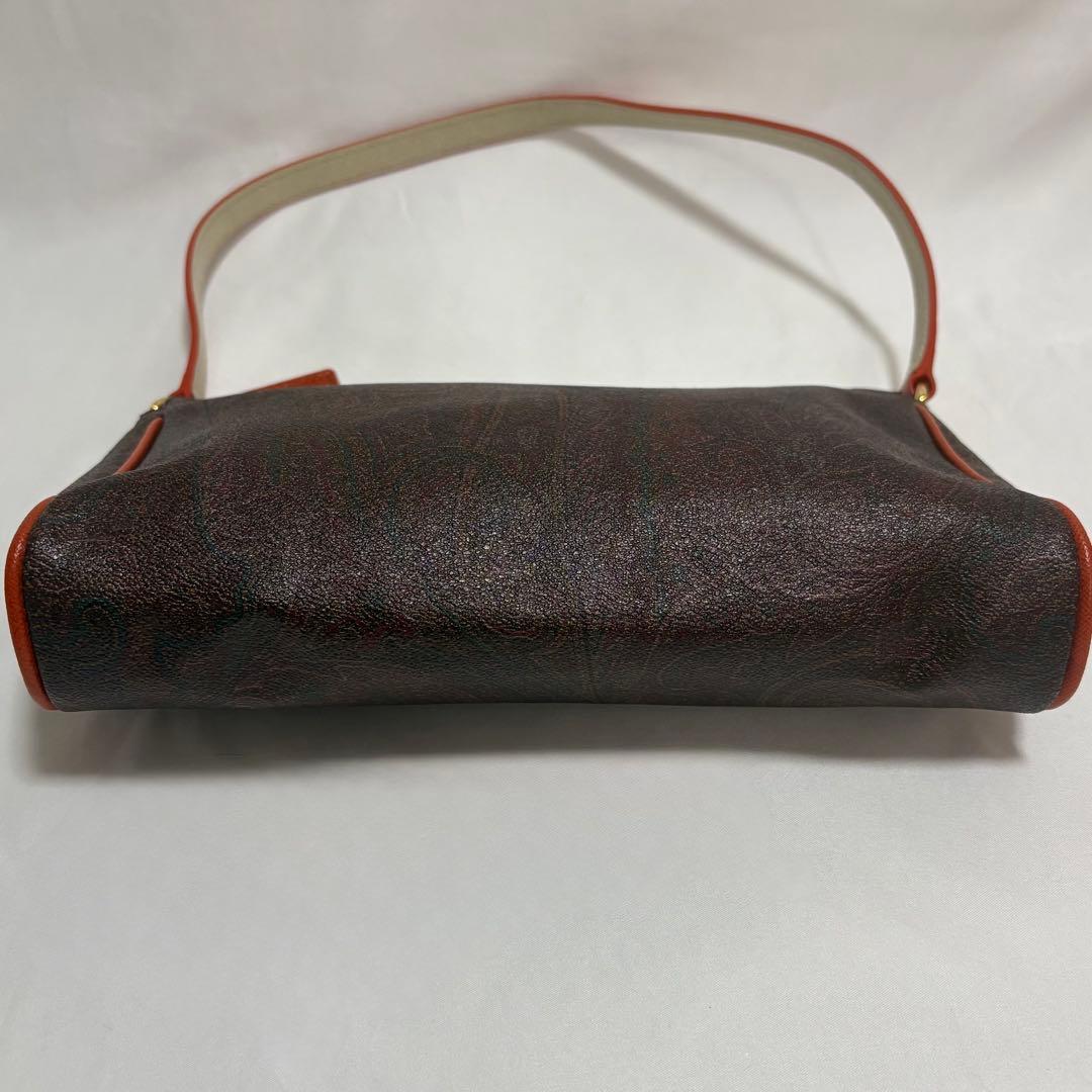 美品 エトロ ショルダーバッグ アクセサリーポーチ　ペイズリー柄 PVC レザー