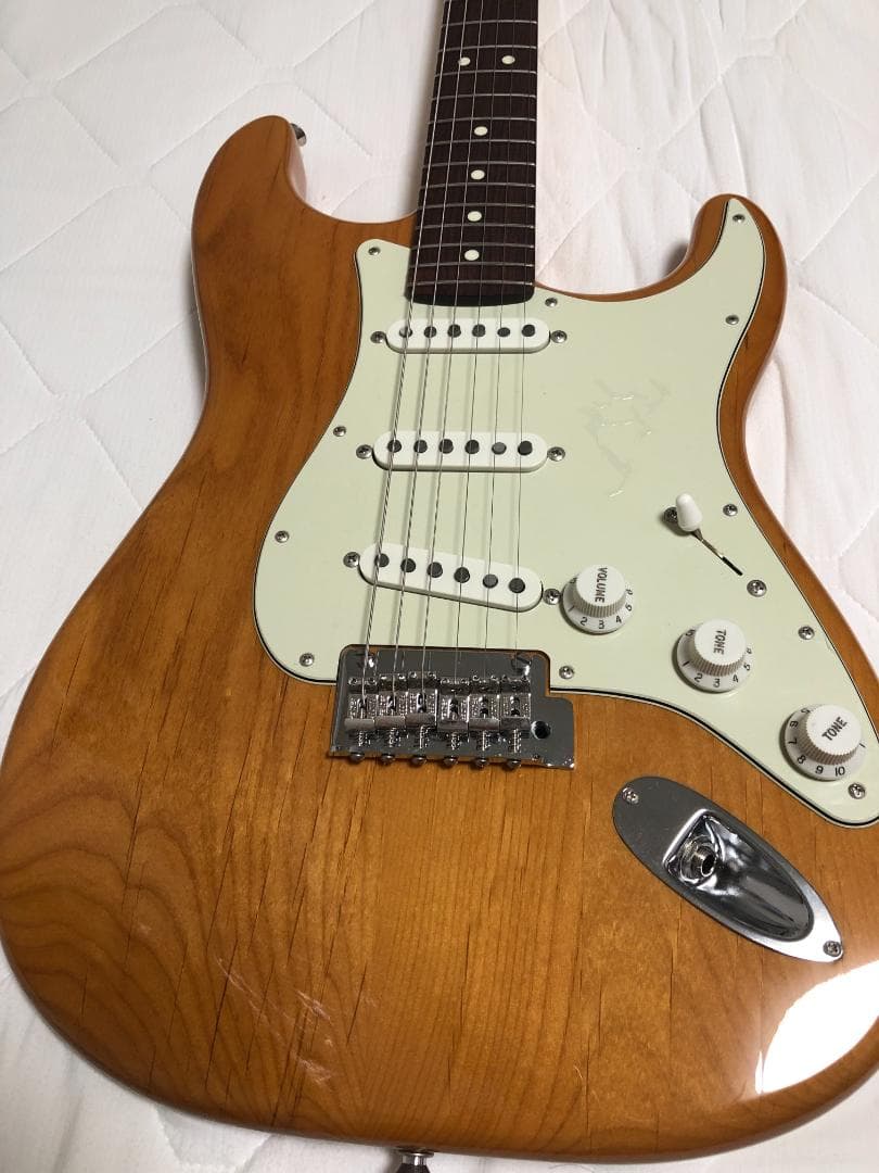 ギター Fender Japan Hybrid II Stratocaster