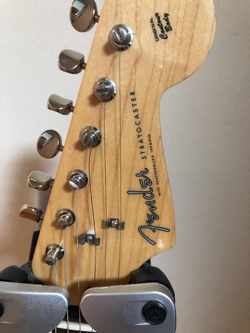 ギター Fender Japan Hybrid II Stratocaster