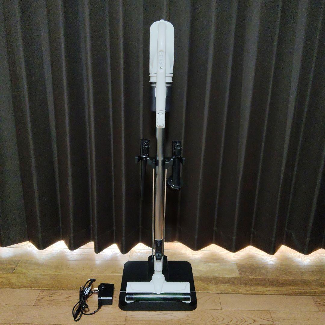 超軽量型・美品/東芝 VC-CLW33ホワイト/トルネオコードレスクリーナー