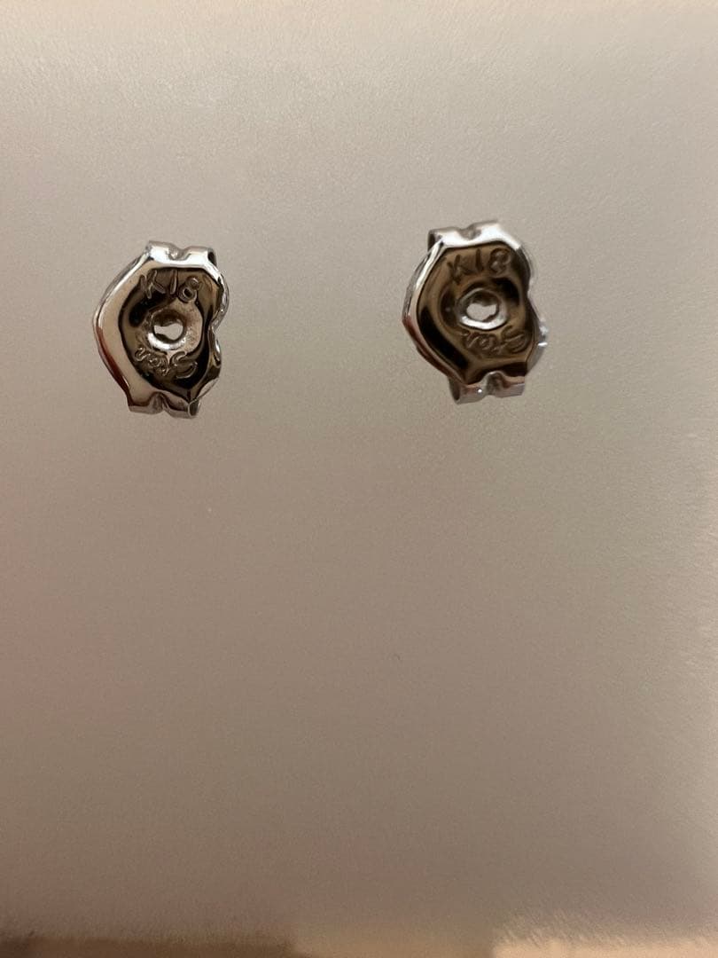 STAR JEWELRY ピアス　K10WG