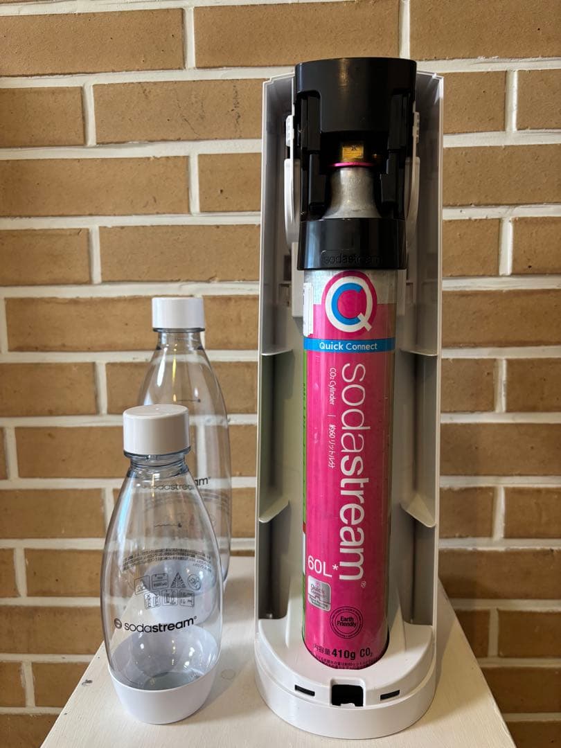 SodaStream Terra 炭酸水メーカー 2本ボトル付き