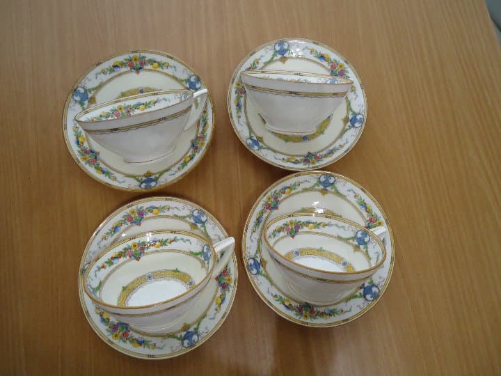 Minton ミントン ヘレナカップ＆ソーサー4客セットイギリス製