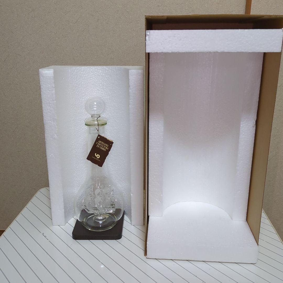 ガラス工芸品　スペイン製 ボトルシップ デキャンタ （帆船）箱付き