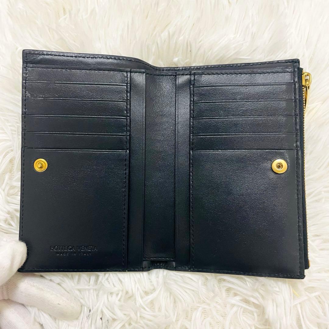 極美✨ボッテガヴェネタ 二つ折り財布 イントレ レザー ネイビー