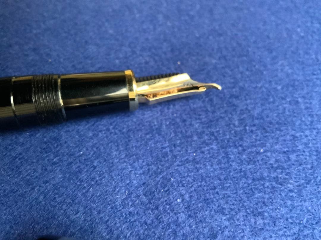 万年筆　セーラー筆でまんねん長刀エンペラー