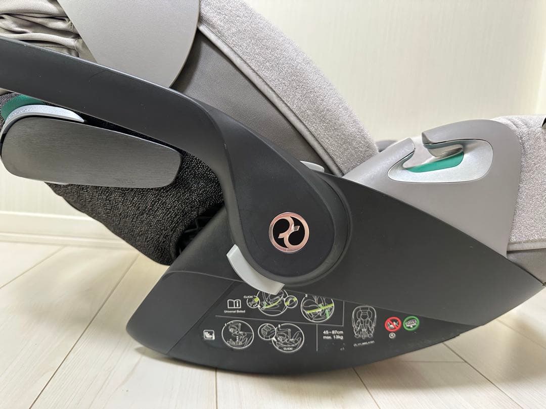 【まんまる】サイベックスcybex クラウドZ2i-Size