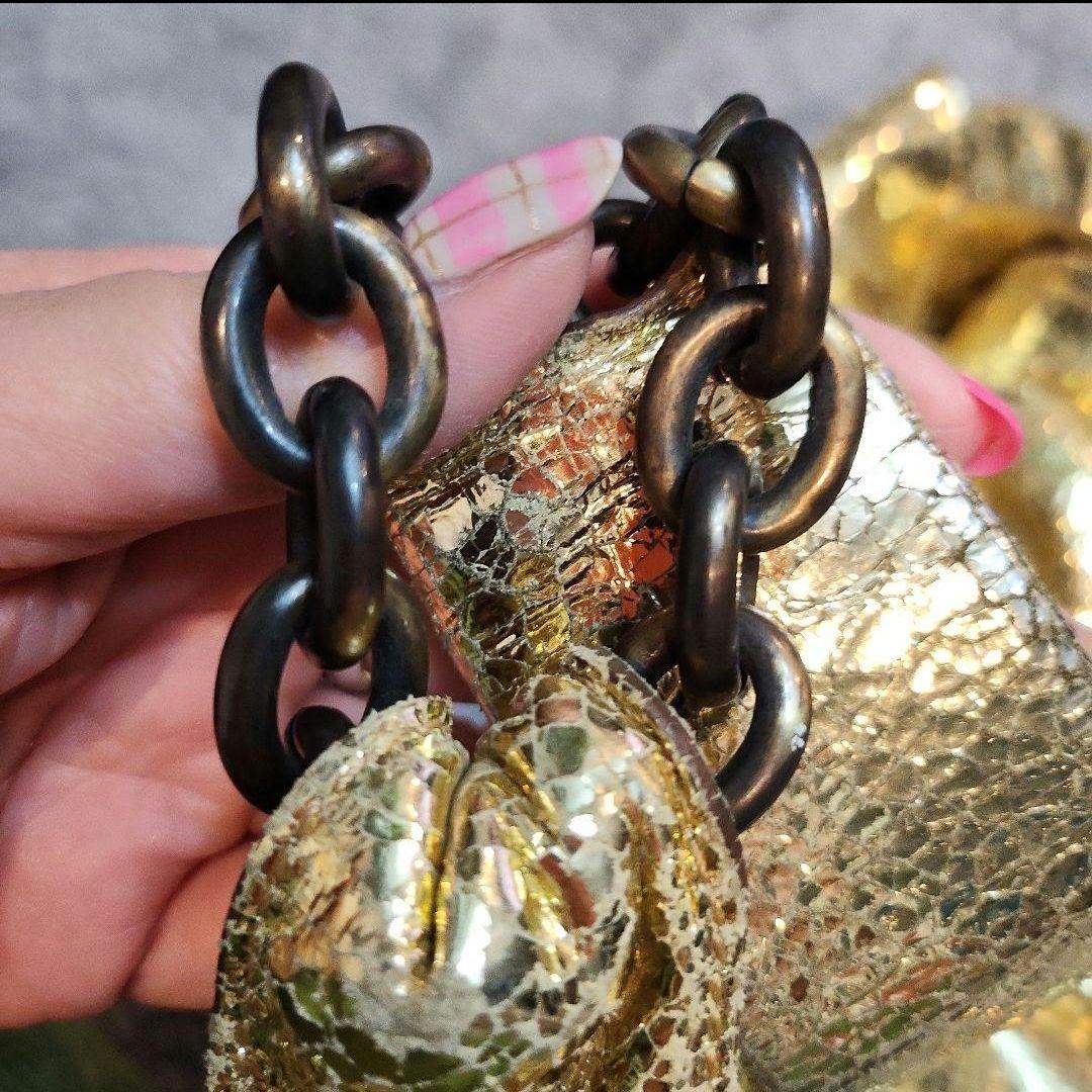 GIVENCHY　ジバンシー　プルート　ゴールドバック　キラキラ　金