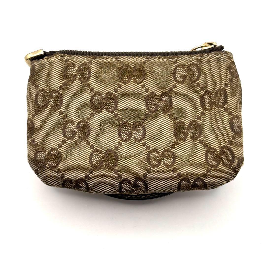 グッチ ケース グッチョリ GGキャンバス パグ 犬 リボン チャーム